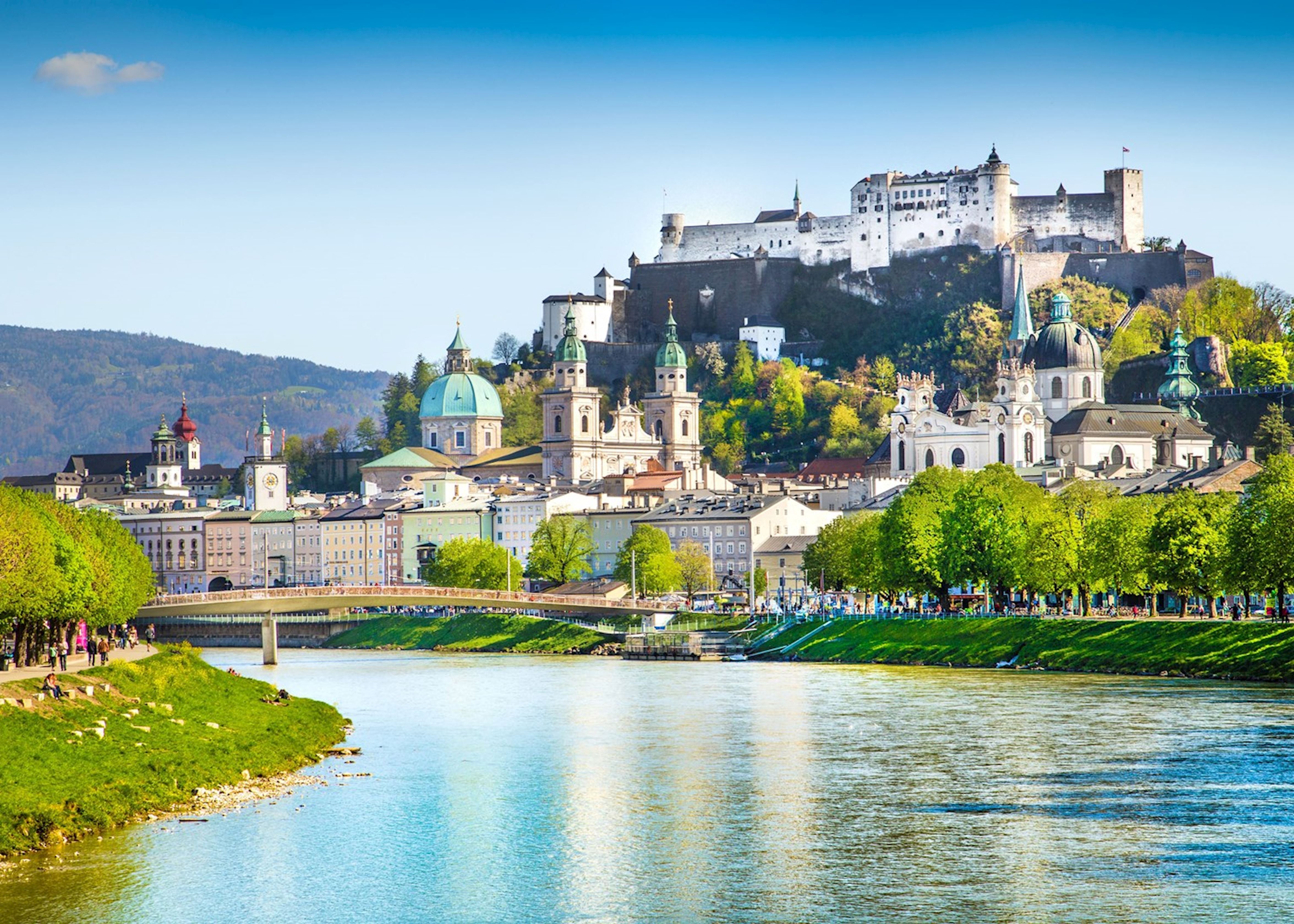 Transfer to Salzburg